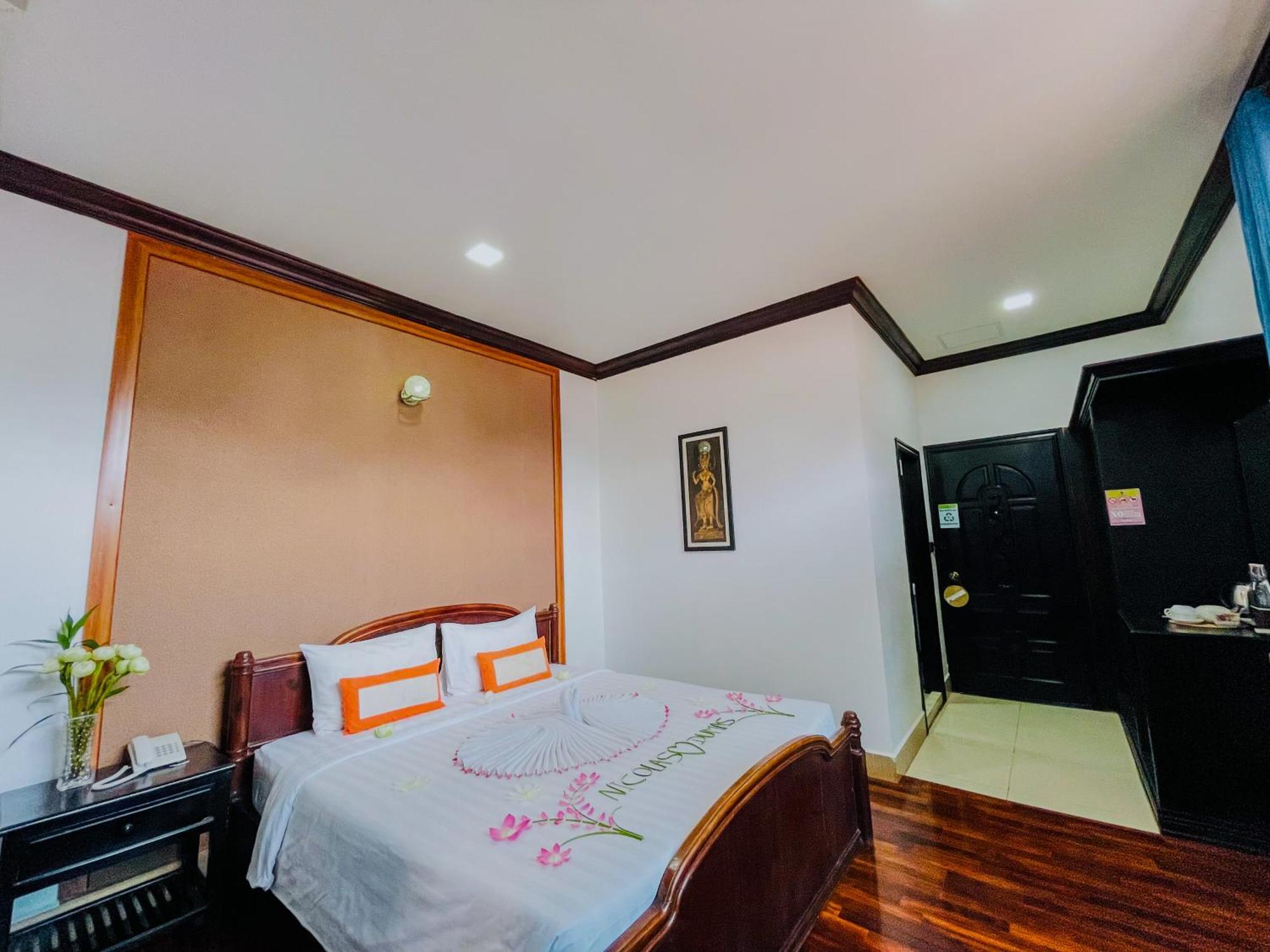 Urban Boutique Hotel 3*